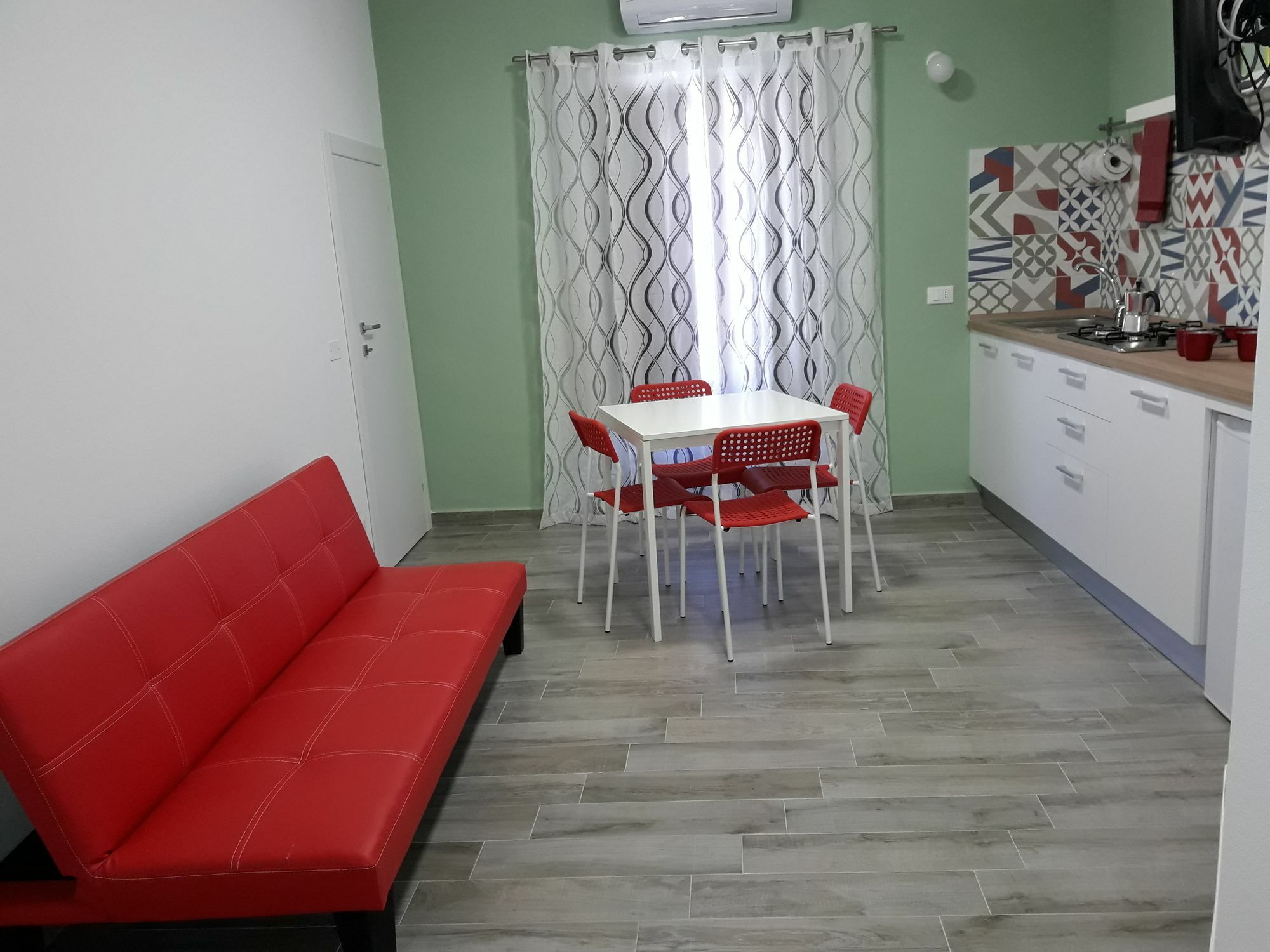 Апартаменти Casa Tiziana Кастелламмаре-дель-Гольфо Екстер'єр фото